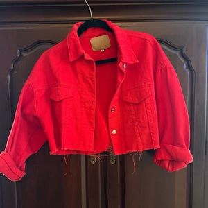 Cropped denim jacket